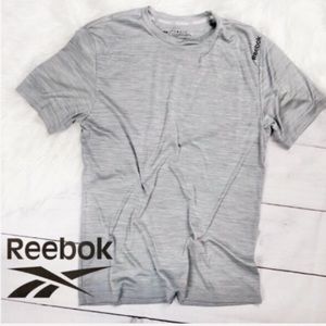 Reebok Mens Performance Tee Shirt Medium Grey Gray